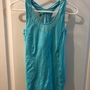 Lululemon workout tank